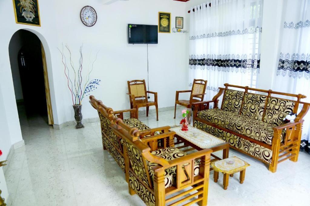 Indusara Villa Bentota Ngoại thất bức ảnh